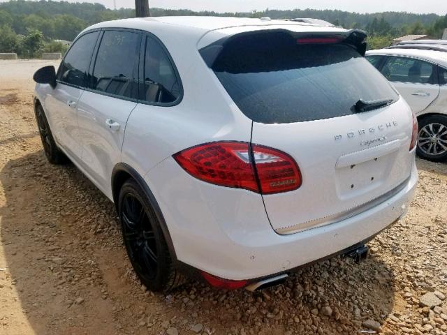 WP1AB2A25CLA46337 - 2012 PORSCHE CAYENNE S WHITE photo 3