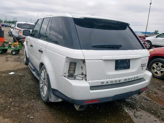 SALSK2D42BA268839 - 2011 LAND ROVER RANGE ROVE WHITE photo 3