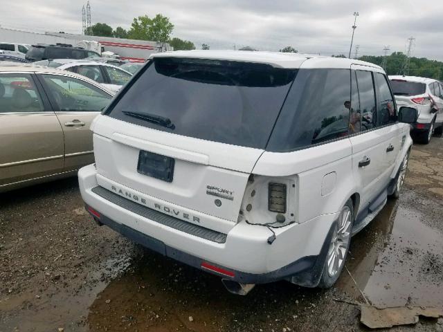 SALSK2D42BA268839 - 2011 LAND ROVER RANGE ROVE WHITE photo 4