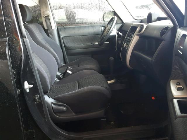 JTLKT324550210378 - 2005 TOYOTA SCION XB 黑色 照片 5
