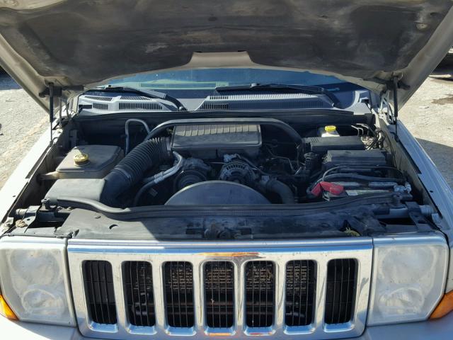 1J8HG48K08C105328 - 2008 JEEP COMMANDER BEIGE photo 7