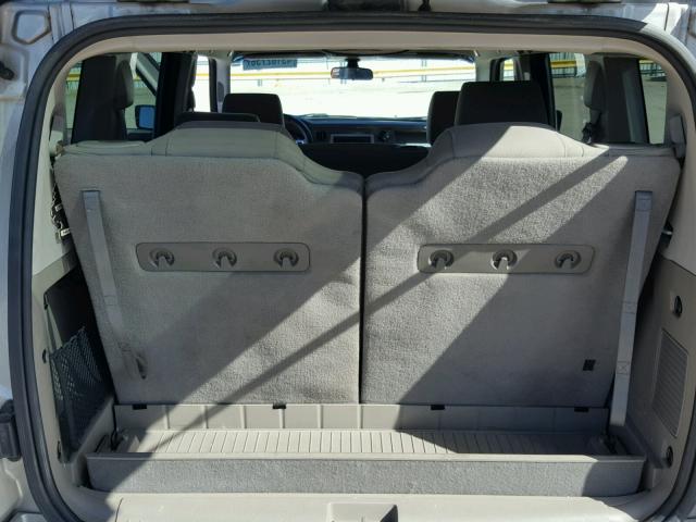 1J8HG48K08C105328 - 2008 JEEP COMMANDER BEIGE photo 9