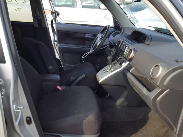 JTLKE50E681004793 - 2008 TOYOTA SCION XB Gümüş foto 5