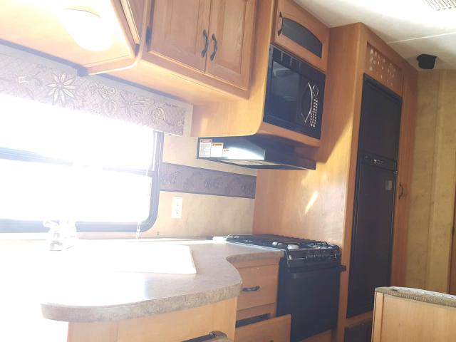 4YDT26R27B7200055 - 2011 KEYSTONE HORNET WHITE photo 8