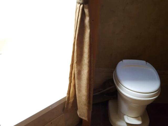 4YDT26R27B7200055 - 2011 KEYSTONE HORNET WHITE photo 9