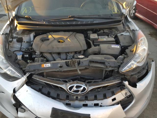 KMHDH6AE3DU001516 - 2013 HYUNDAI ELANTRA CO SILVER photo 7