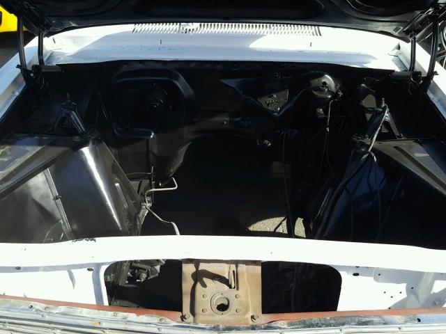 302110108909 - 1963 CHEVROLET NOVA WHITE photo 7