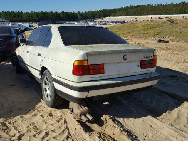 WBAHD2316LBF68527 - 1990 BMW 535 I AUTO WHITE photo 3