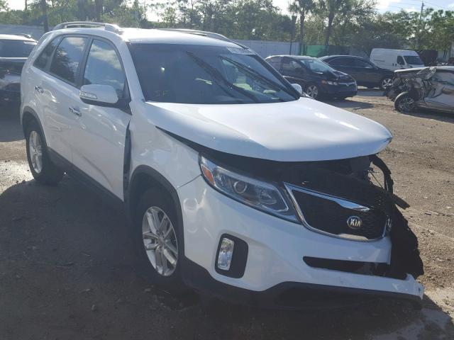 5XYKT3A69FG594143 - 2015 KIA SORENTO LX WHITE photo 1