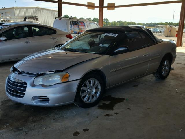 1C3EL75R14N345032 - 2004 CHRYSLER SEBRING GT SILVER photo 2