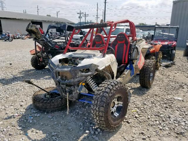 3NSVDE998JF948608 - 2018 POLARIS RZR XP 100 WHITE photo 2