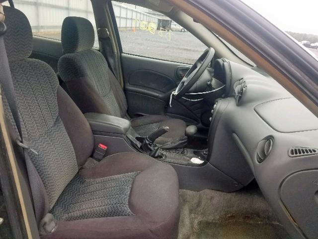 1G2NF52E94M584315 - 2004 PONTIAC GRAND AM S BLACK photo 5