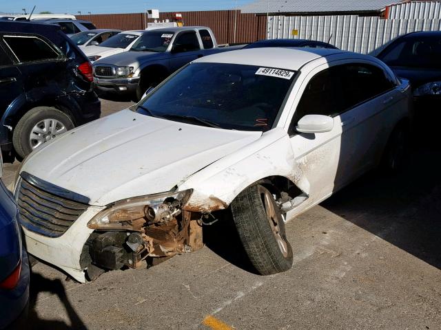 1C3CCBAB5DN606522 - 2013 CHRYSLER 200 LX WHITE photo 2