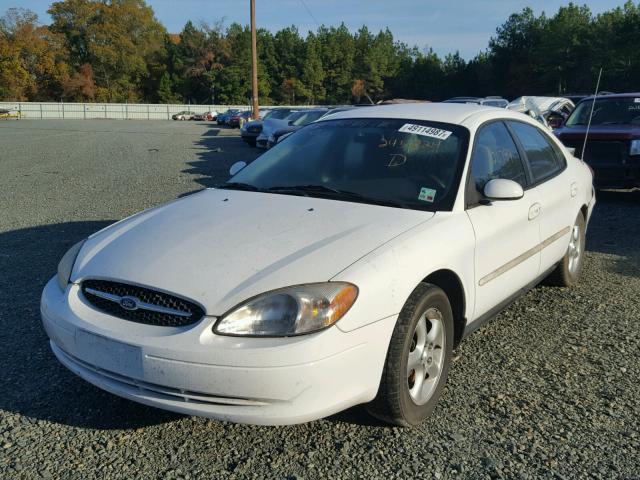 1FAFP55U5YA245824 - 2000 FORD TAURUS SES WHITE photo 2