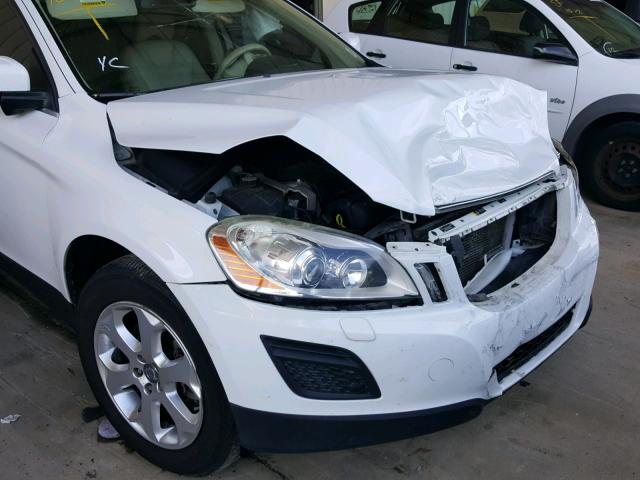 YV4952DL9D2387129 - 2013 VOLVO XC60 3.2 WHITE photo 9