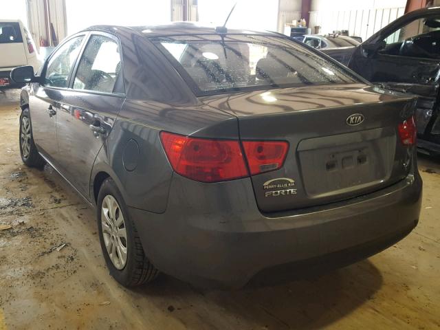 KNAFU4A27D5686209 - 2013 KIA FORTE EX GRAY photo 3