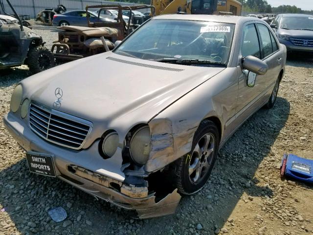 WDBJF65J62B422951 - 2002 MERCEDES-BENZ E 320 SILVER photo 2