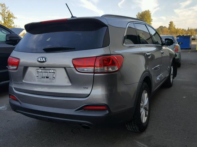 5XYPGDA53GG176072 - 2016 KIA SORENTO LX SILVER photo 4