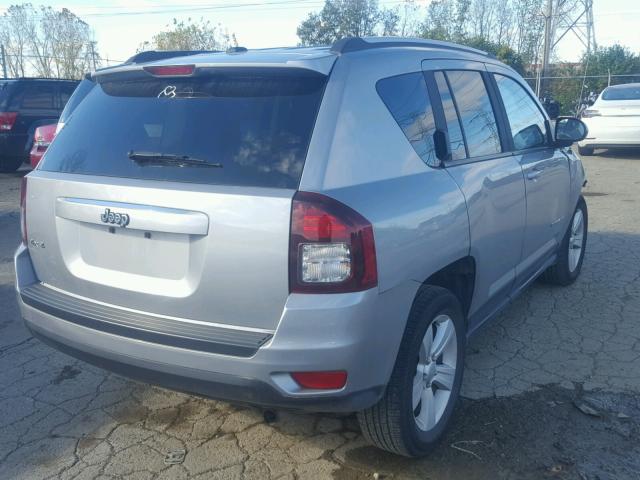 1C4NJDBB1GD662312 - 2016 JEEP COMPASS SP 银色 照片 4