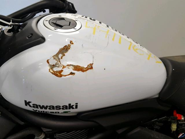 JKAENEC14JDA01250 - 2018 KAWASAKI EN650 C WHITE photo 12