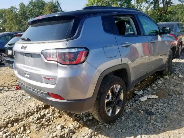 3C4NJDDB2JT451716 - 2018 JEEP COMPASS TR SILVER photo 4