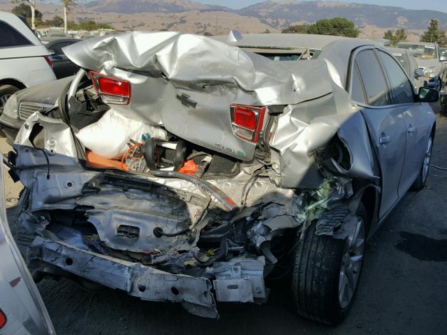 1G11D5RR4DF118345 - 2013 CHEVROLET MALIBU 1LT 银色 照片 4