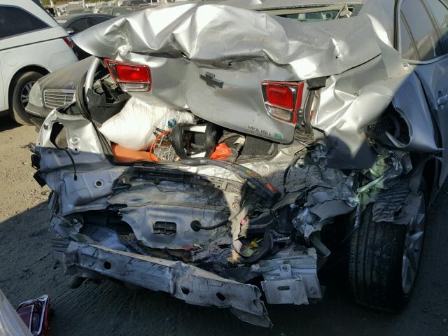 1G11D5RR4DF118345 - 2013 CHEVROLET MALIBU 1LT 银色 照片 9