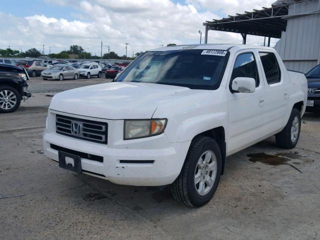 2HJYK16576H571281 - 2006 HONDA RIDGELINE WHITE photo 2