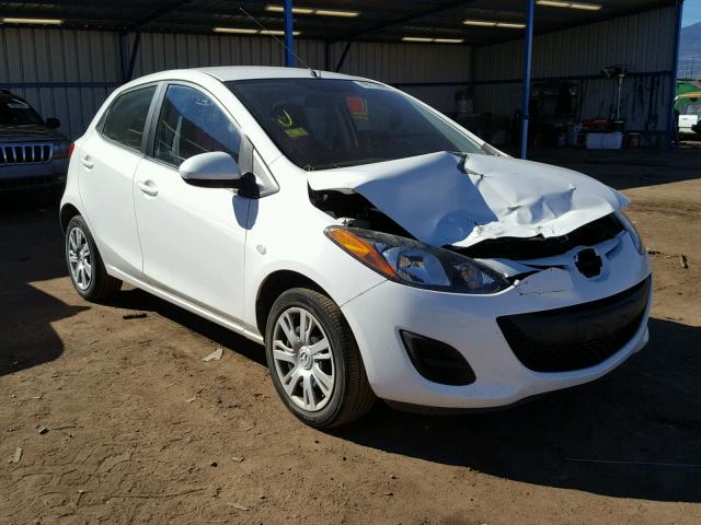 JM1DE1KY9E0188522 - 2014 MAZDA MAZDA2 SPO WHITE photo 1