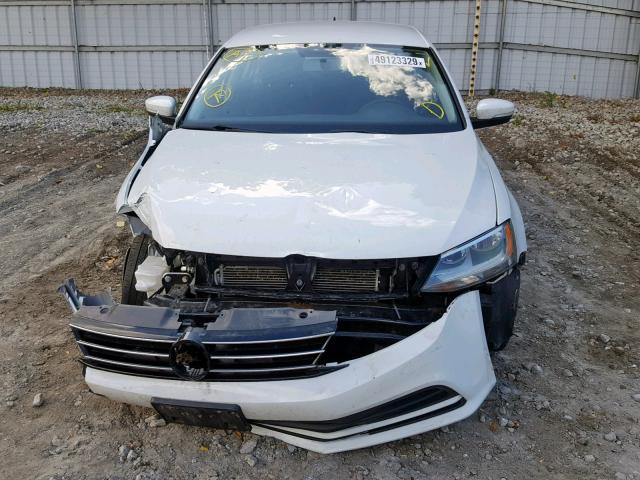 3VW2K7AJ7FM306764 - 2015 VOLKSWAGEN JETTA BASE 白色 照片 9