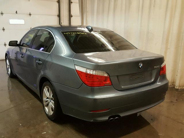 WBANV13589C153979 - 2009 BMW 528 XI BLUE photo 3