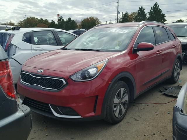 KNDCB3LC8H5058824 - 2017 KIA NIRO FE RED photo 2