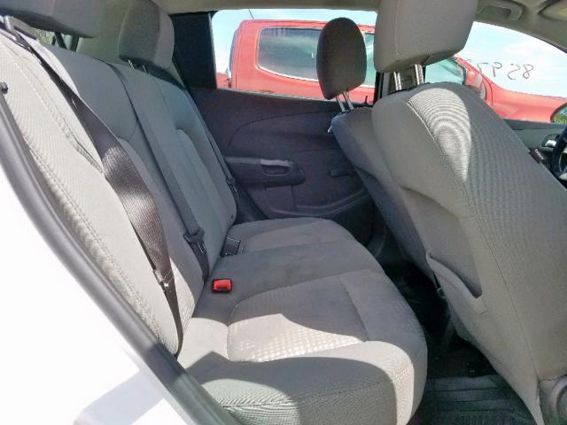 1G1JA6SH2D4150416 - 2013 CHEVROLET SONIC LS WHITE photo 6