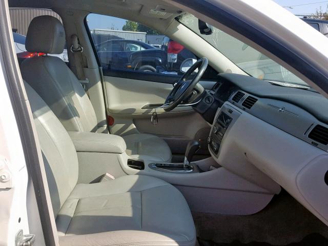 2G1WD58C869122039 - 2006 CHEVROLET IMPALA SUP Ақ фото 5