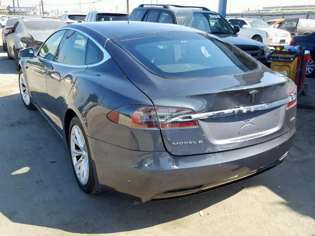 5YJSA1E25JF282600 - 2018 TESLA MODEL S GRAY photo 3