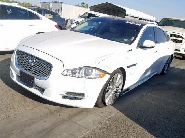 SAJWA2GE8CMV30901 - 2012 JAGUAR XJL SUPERC WHITE photo 2