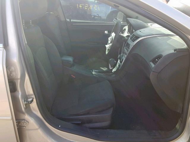 1G1ZC5E06CF132887 - 2012 CHEVROLET MALIBU 1LT SILVER photo 5