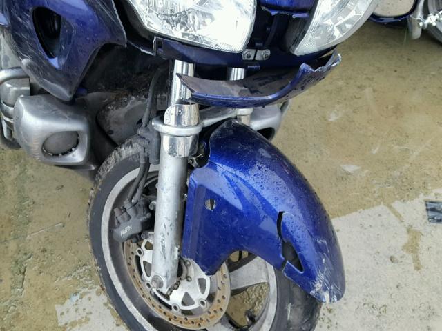 1HFSC47063A203878 - 2003 HONDA GL1800 BLUE photo 9