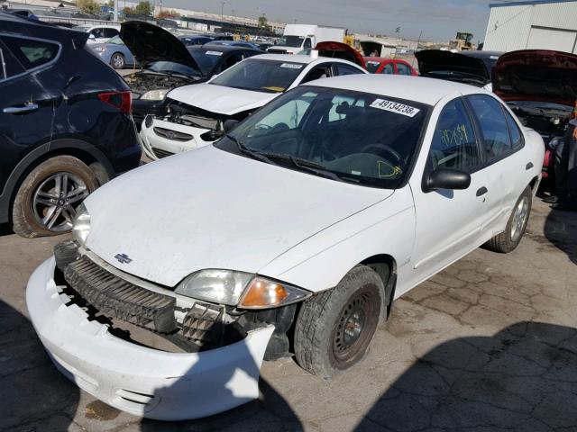 1G1JC524327255608 - 2002 CHEVROLET CAVALIER B WHITE photo 2