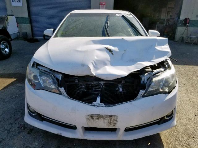 4T1BF1FK7CU532232 - 2012 TOYOTA CAMRY BASE WHITE photo 9