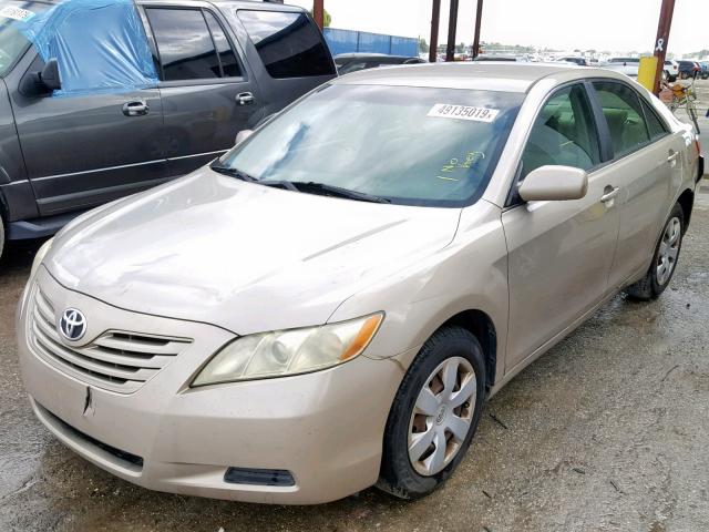 4T1BE46K07U013694 - 2007 TOYOTA CAMRY NEW GOLD photo 2