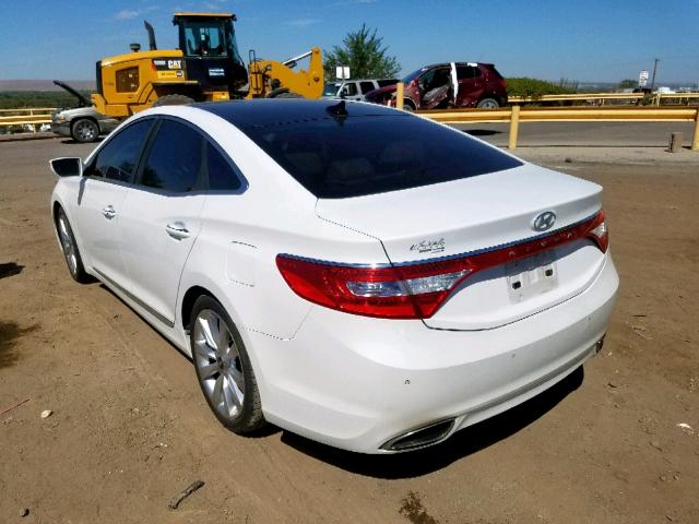 KMHFH4JG6DA251879 - 2013 HYUNDAI AZERA GLS WHITE photo 3