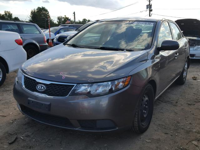 KNAFU4A28B5452366 - 2011 KIA FORTE EX BROWN photo 2