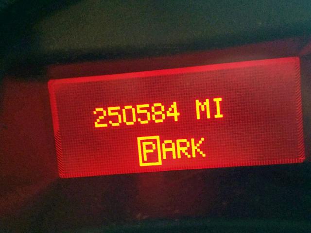 2G2WP522551124962 - 2005 PONTIAC GRAND PRIX SILVER photo 8