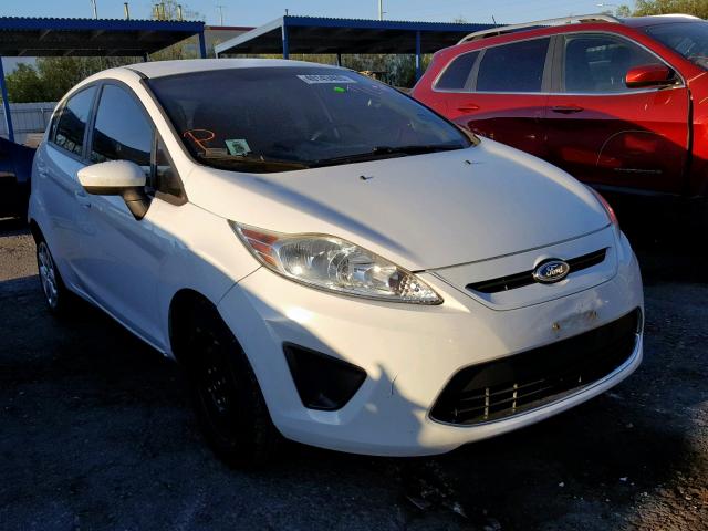 3FADP4EJXCM207881 - 2012 FORD FIESTA SE WHITE photo 1