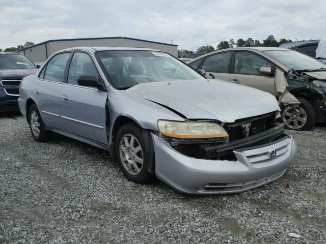 1HGCF86672A134895 - 2002 HONDA ACCORD VAL SILVER photo 1