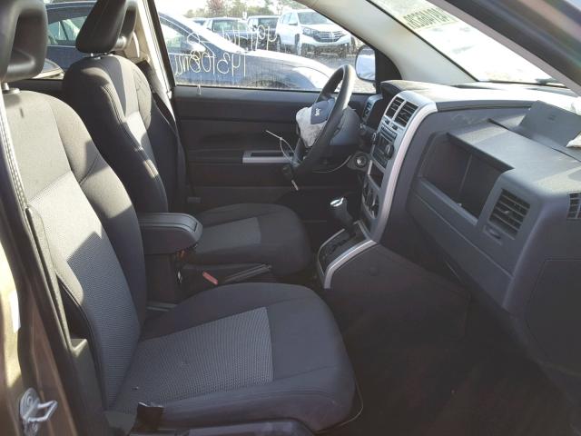 1J8FT47W98D694087 - 2008 JEEP COMPASS SP Qəhvəyi foto 5