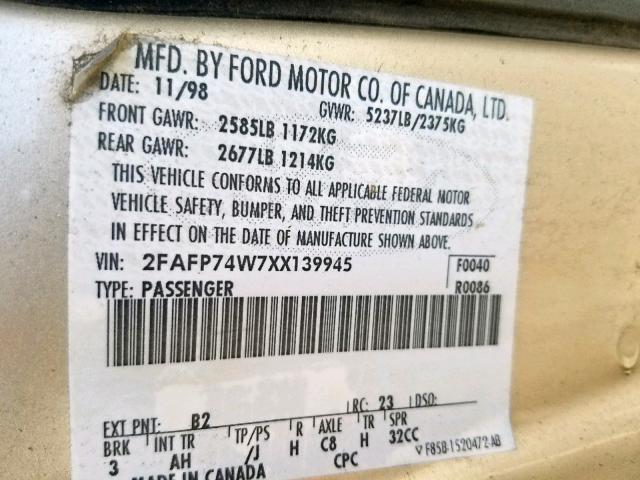 2FAFP74W7XX139945 - 1999 FORD CROWN VICT GOLD photo 10