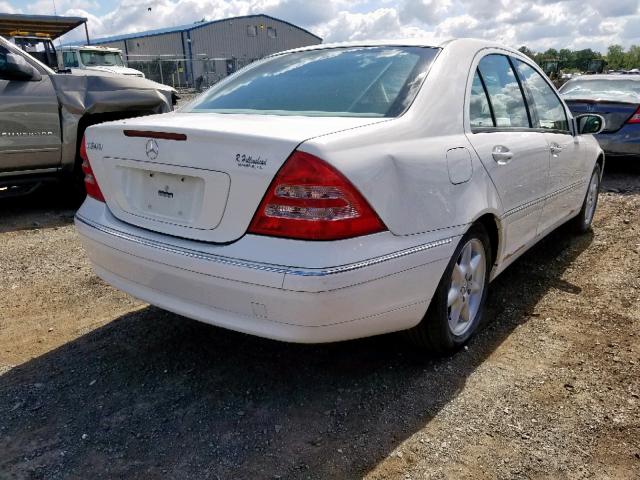 WDBRF61J13F373886 - 2003 MERCEDES-BENZ C 240 WHITE photo 4