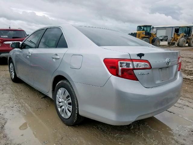 4T1BF1FK4CU135738 - 2012 TOYOTA CAMRY BASE SILVER photo 3